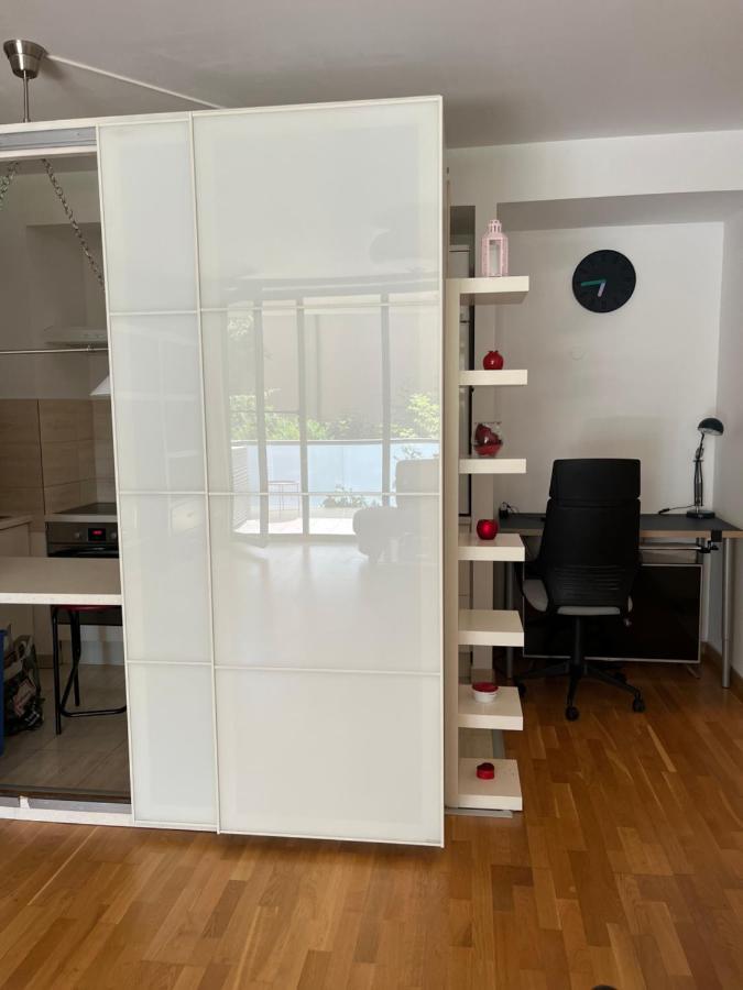 Apartament 2 Camere Nordului Bukarest Exteriör bild